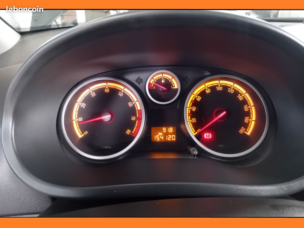 Opel Corsa D 1.2i 16v 80cv Enjoy 154 000 Kms (image 10)