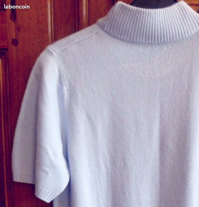 Petit pull Damart mches courtes ciel 38 TBE Vêtements