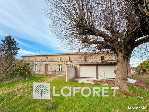 Maison 6 pièces 300 m²
