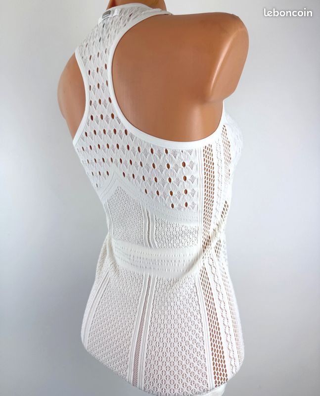 Blouse Rouge HIGH By Claire Campbell – Taille F40 – Occasion En Parfait état