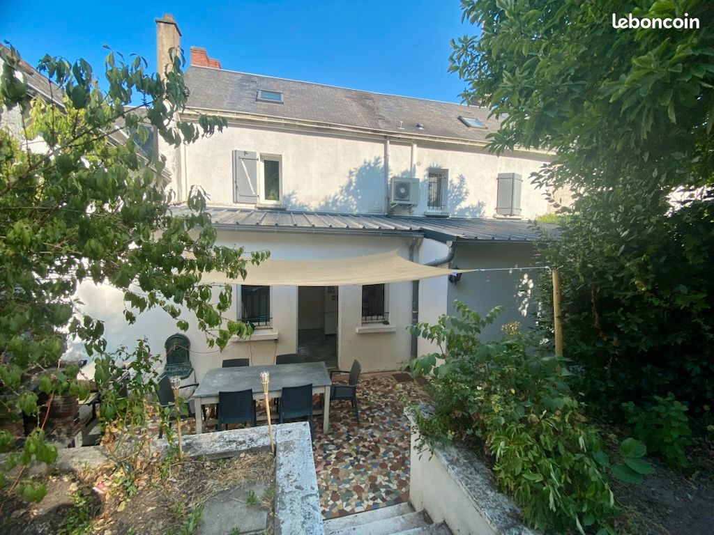 Maison 6 pièces 174 m² · à Blois · 174 m² · 331 380 €