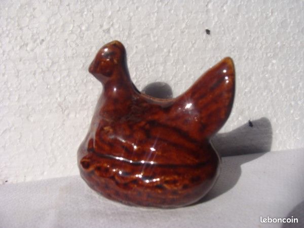Petite poule tirelire ancienne 19è C 2 (image 1)