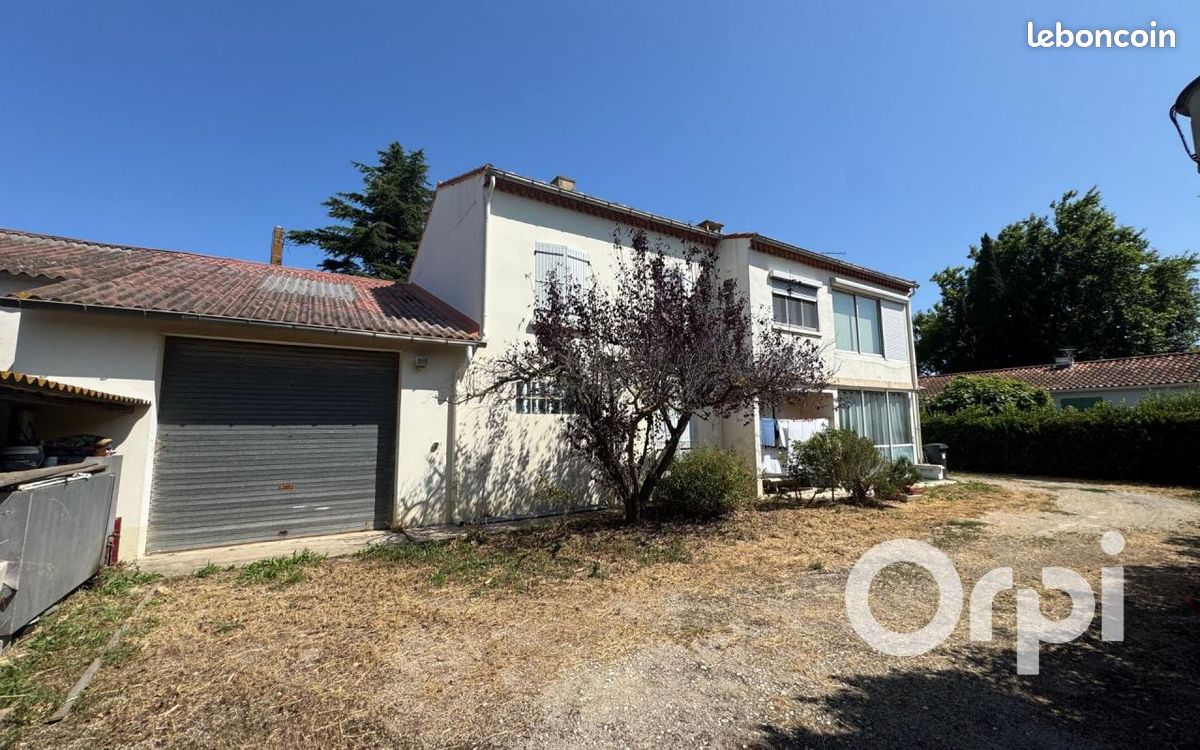 Maison 4 pièces 111 m² · à Arles · 111 m² · 253 000 €