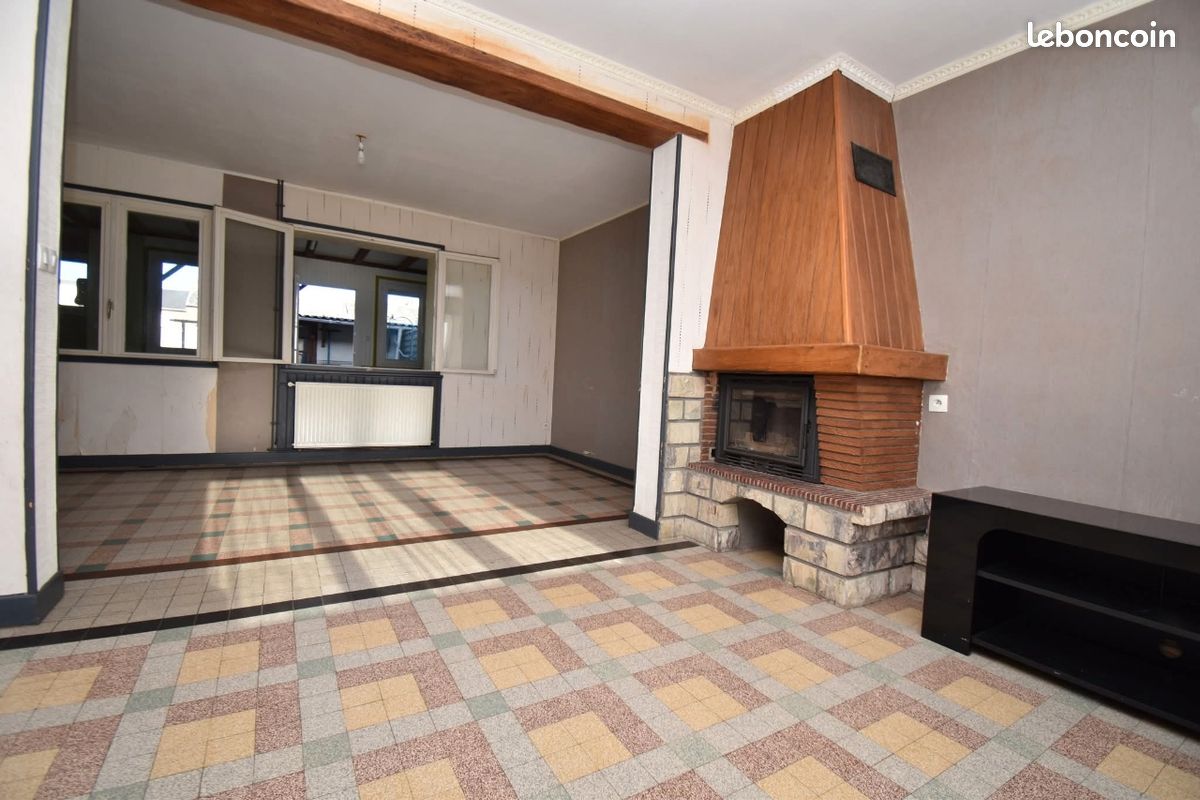 Maison 5 pièces 92 m² · à Neuville-Saint-Rémy · 92 m² · 100 000 €