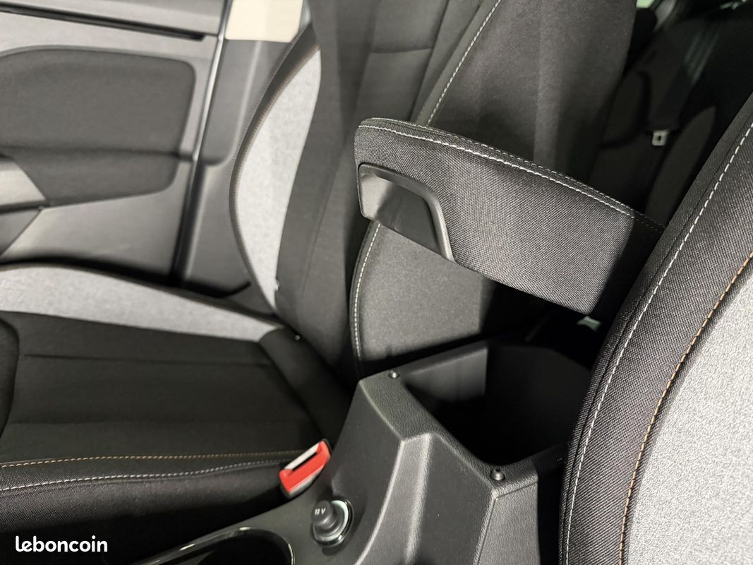 SKODA KAMIQ (2) 1.0 TSi 116 SELECTION DSG7 (image 39)