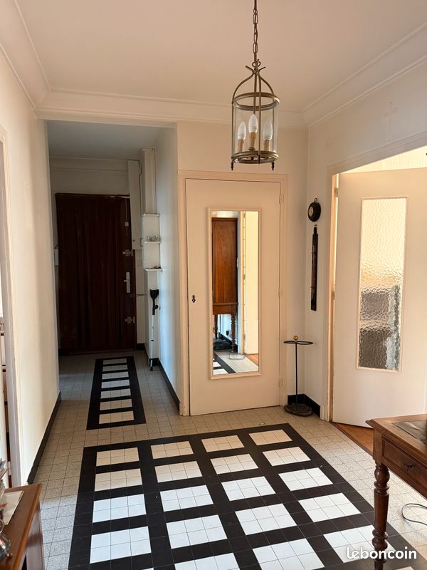 Appartement 4 pièces 90 m² · à Grenoble · 90 m² · 1 150 €