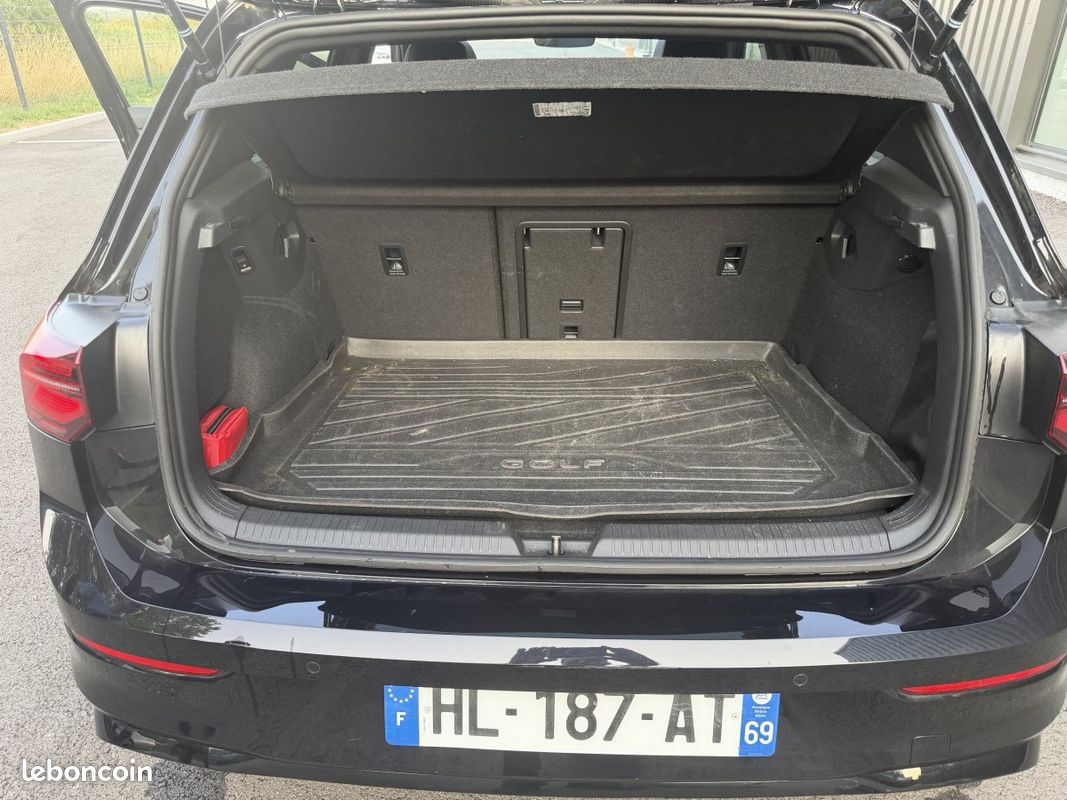 Volkswagen golf 2.0 TDI SCR 150 DSG7 R-LINE (image 14)