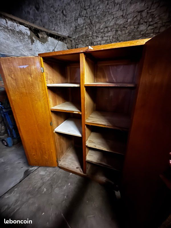 Armoire bois vintage / penderie – bon état (image 9)