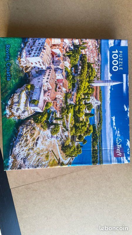 Puzzle 1000 pièces 4 euros comme neuf (image 1)