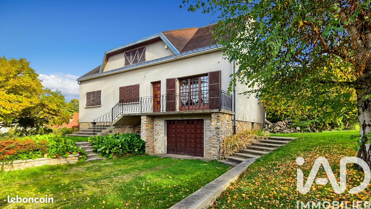 Maison 7 pièces 181 m² · à Bouleurs · 181 m² · 342 000 €