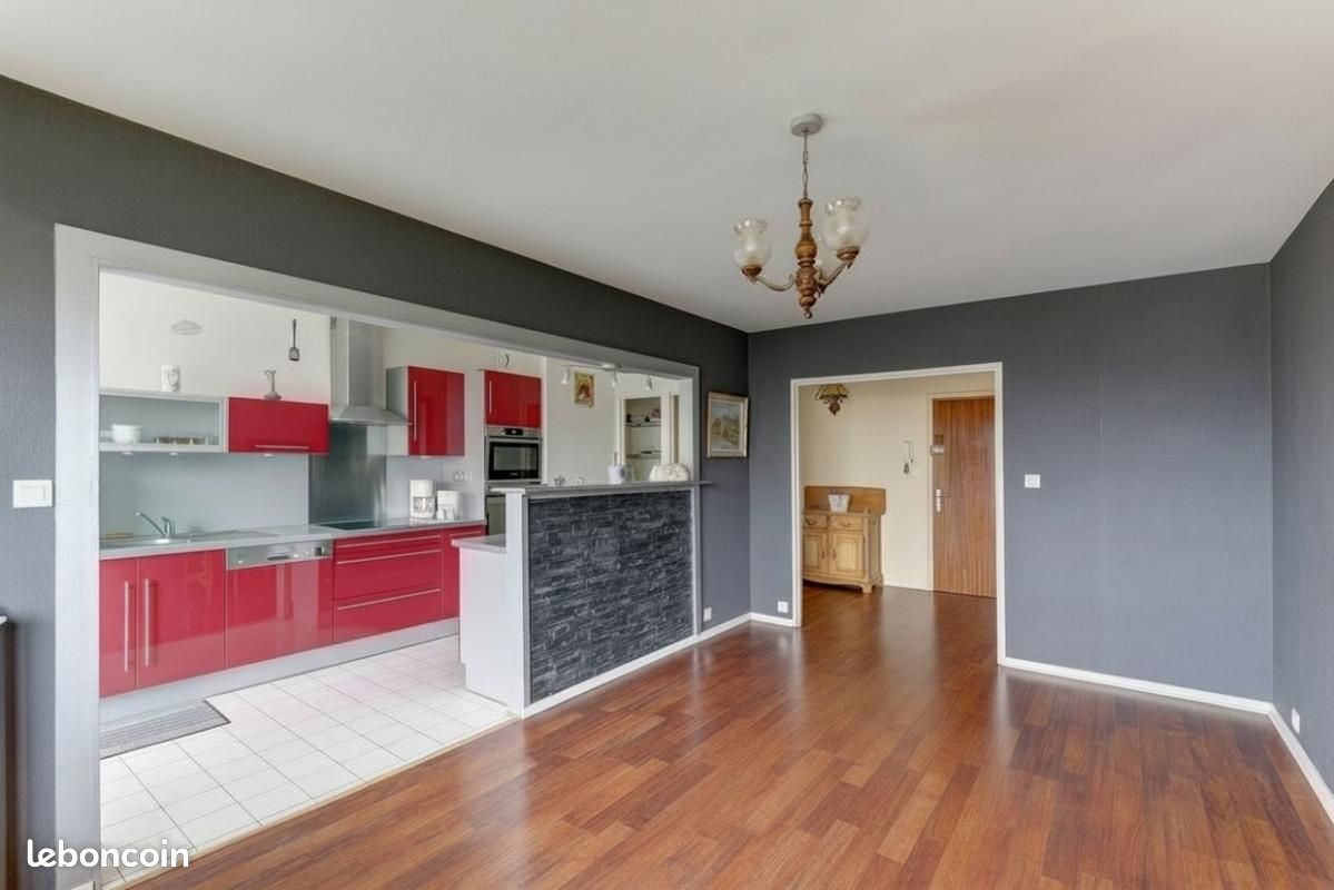 Appartement 4 pièces 86 m² · à Cournon-d'Auvergne · 86 m² · 140 000 €