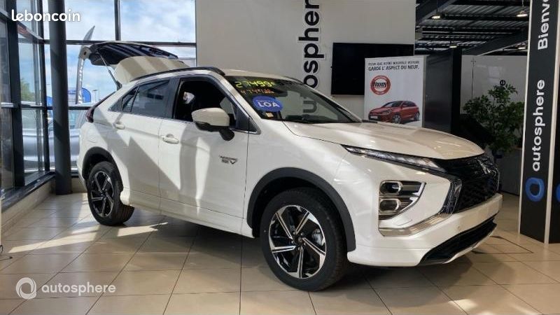Mitsubishi Eclipse Cross 2.4 MIVEC PHEV 188ch Intense 4WD (image 3)