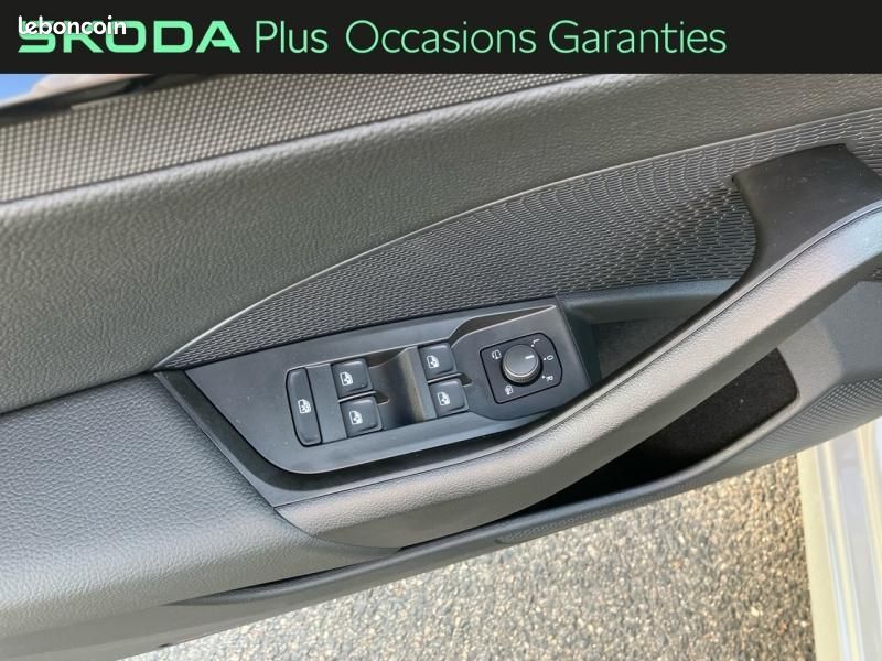 Skoda Octavia Combi 1.5 TSI ACT Hybrid 116ch Selection DSG7 (image 25)