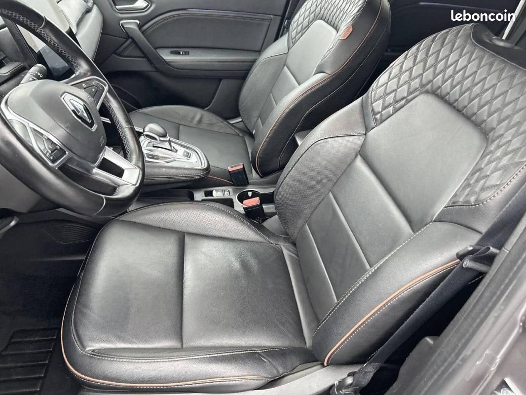 Renault Captur E-Tech Plug-in 160 - 21 Initiale Paris (image 11)