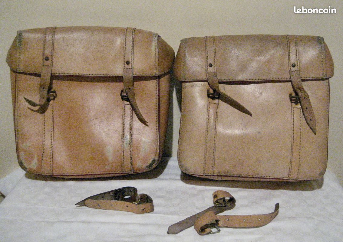 Vélo ancien sacoches Vélos