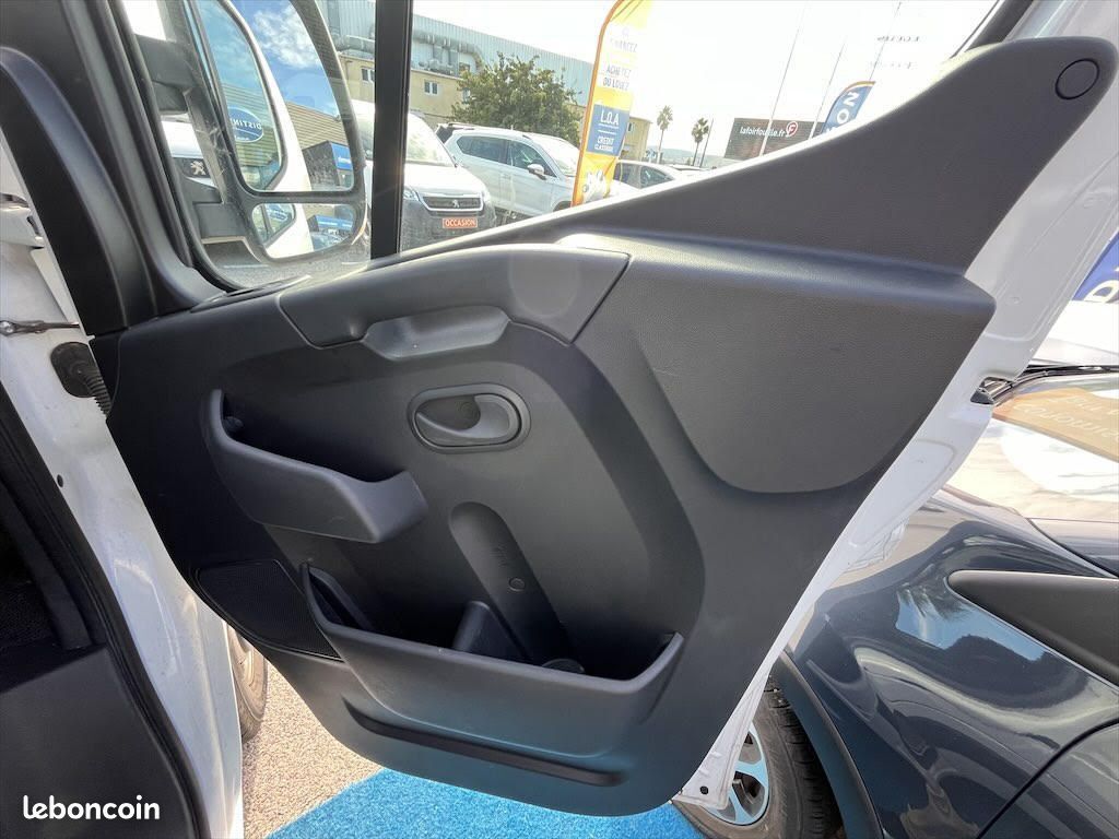 Renault Master 2.3 DCI 135 L2H3 F3500 GRAND CONFORT (image 39)