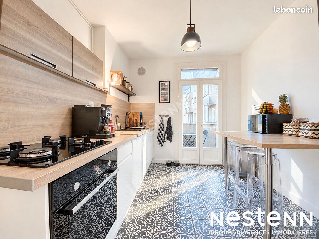 Appartement 3 pièces 80 m² · à Tours · 80 m² · 1 142 €/mois