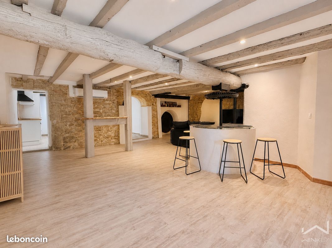 Appartement 3 pièces 105 m² · à Bollène · 105 m² · 185 000 €