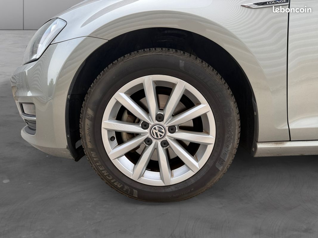VOLKSWAGEN GOLF 7 2.0 TDI 150 ch LOUNGE Caméra Attelage Régul Adaptatif Garantie 12 mois (image 18)