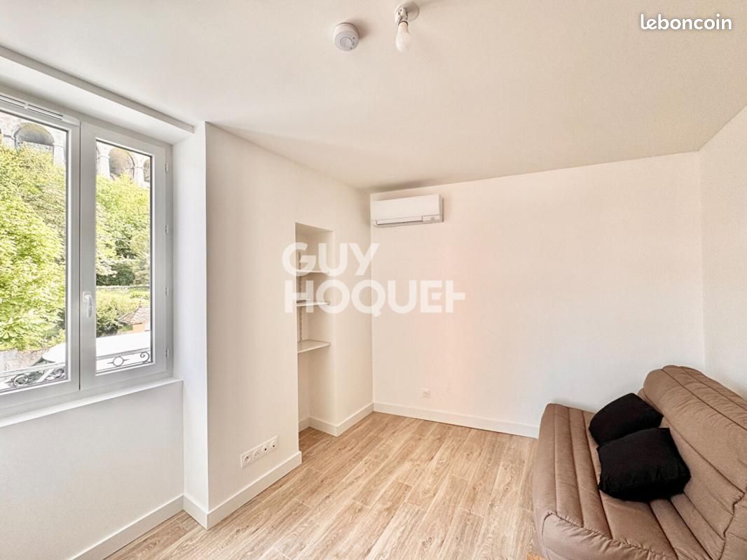 Appartement 1 pièce 12 m² · à Aix-les-Bains · 12 m² · 450 €/mois