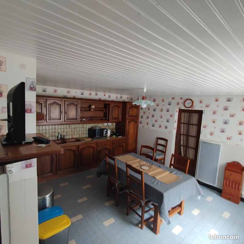 Maison 4 pièces 104 m² · à Pusy-Et-Épenoux · 104 m² · 1 300 €