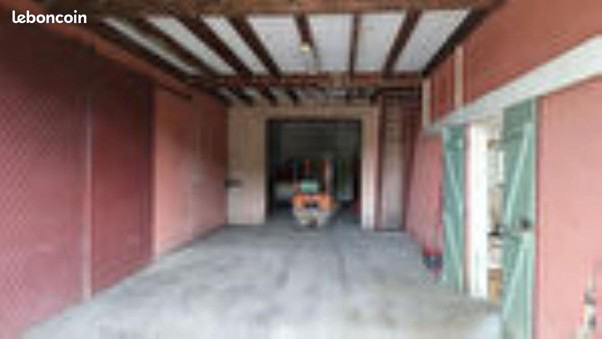 Bureau 1 000 m² (image 2)