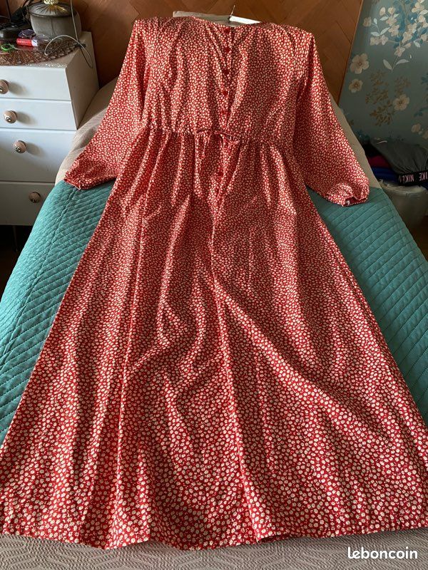 Robe maxi longue fluide rouge petites fleurs blanches T44 quasi neuve (image 9)