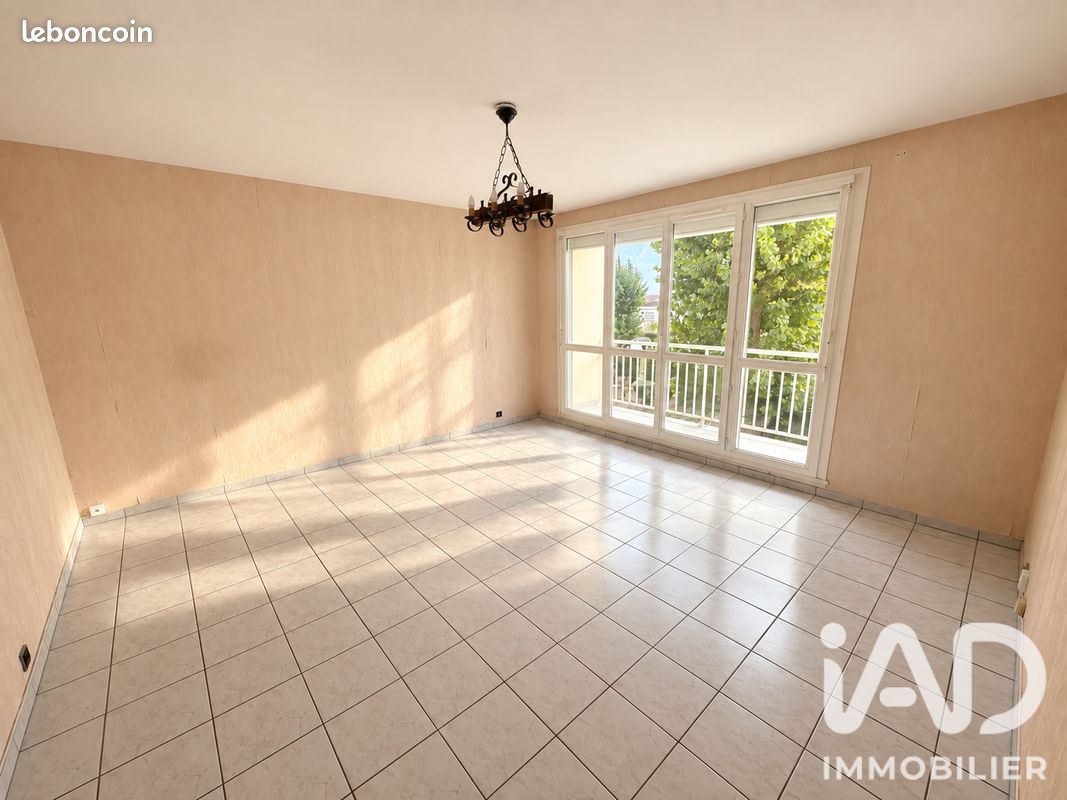 Appartement 3 pièces 56 m² · à Montsoult · 56 m² · 1 300 €/mois