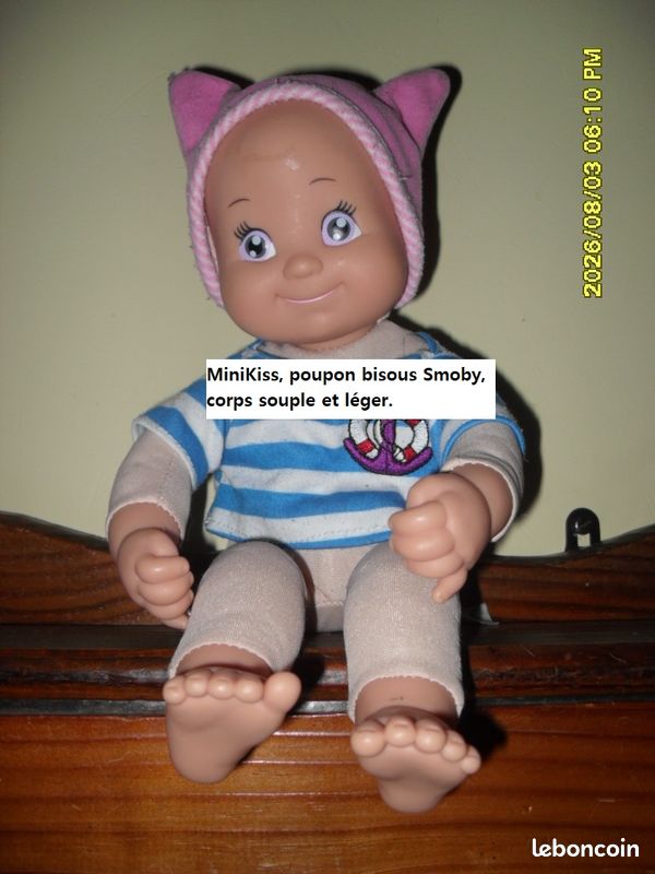MiniKiss, la poupée Smoby à câliner, légère et facile à manipuler ...