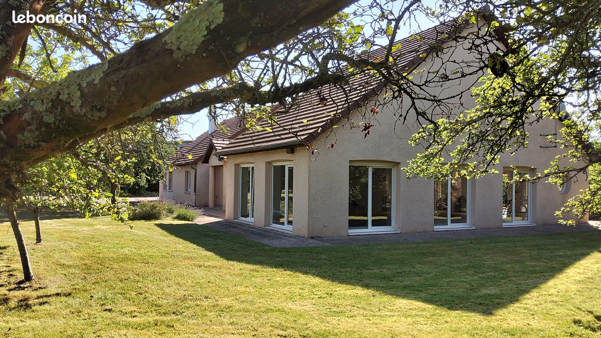 Maison 8 pièces 225 m² · à Pesmes · 225 m² · 550 000 €