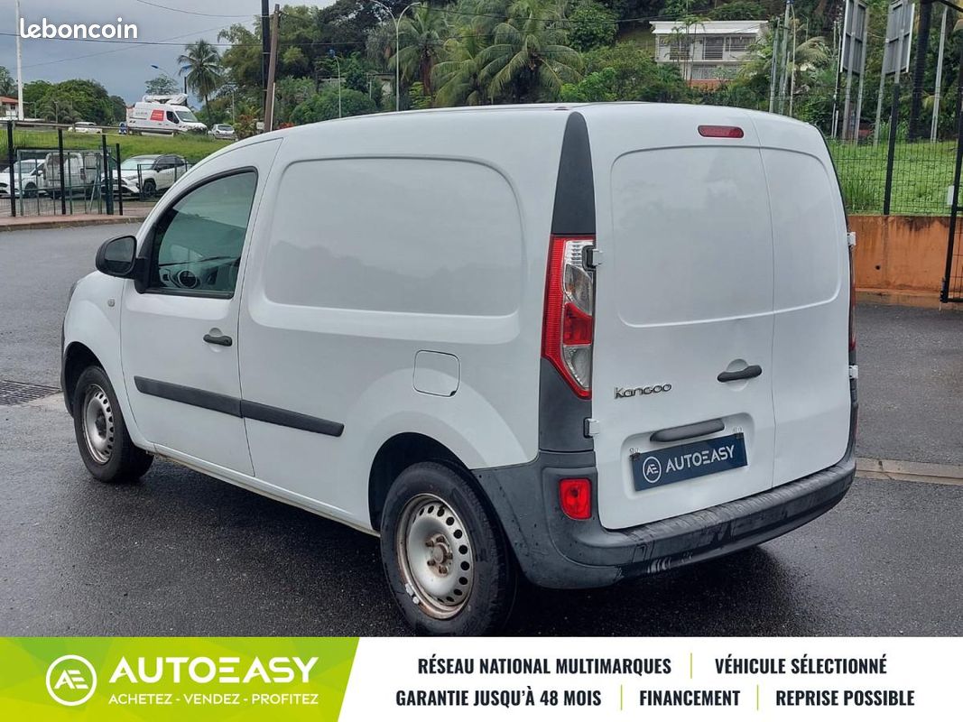 Renault Kangoo Express Phase 2 1.5 dCi S&S 80 cv / Première main (image 7)