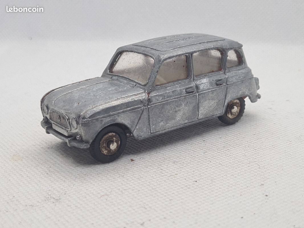 Atlas Dinky Toys 518 Renault 4L 1:43 - Modello Diecast Blu Collezione