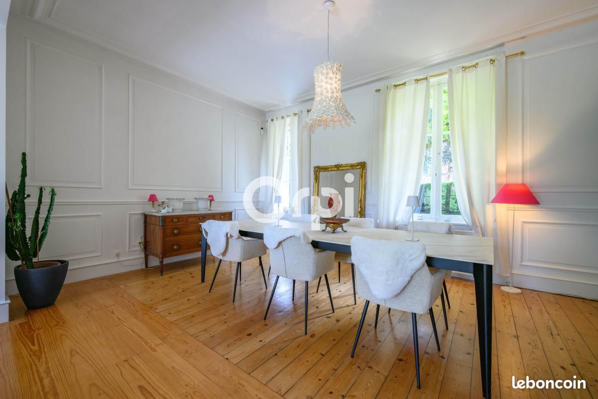 Maison 7 pièces 350 m² (image 4)