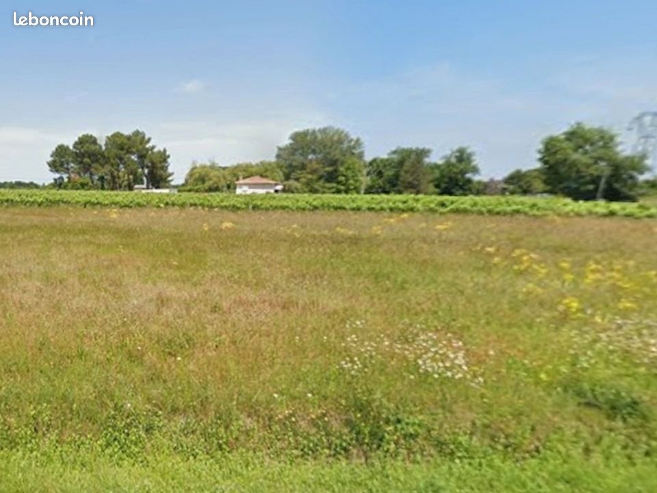 Terrain 1 100 m² Cavignac · 69 900 €