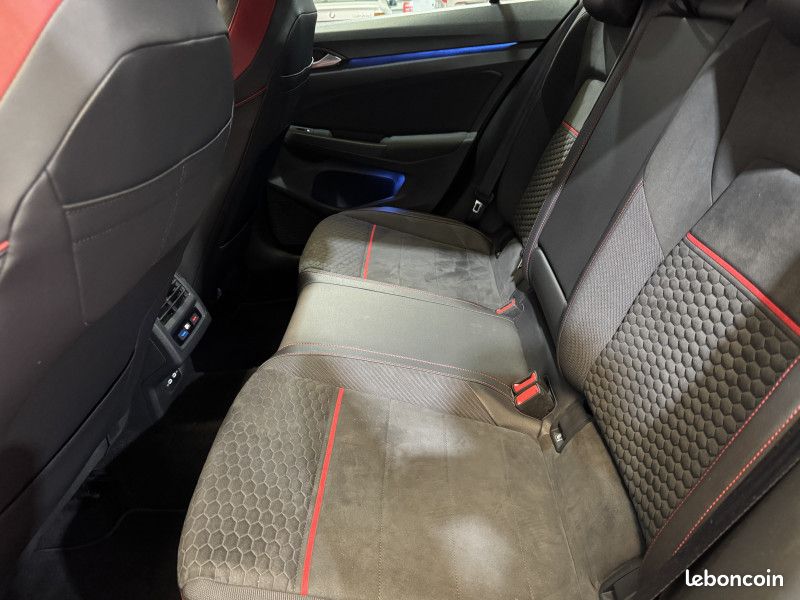 Volkswagen GOLF VIII 2.0 TSI 300CH GTI CLUBSPORT DSG7 (image 10)