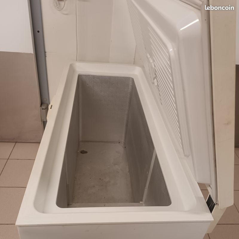 Congélateur bahut Whirlpool (image 3)
