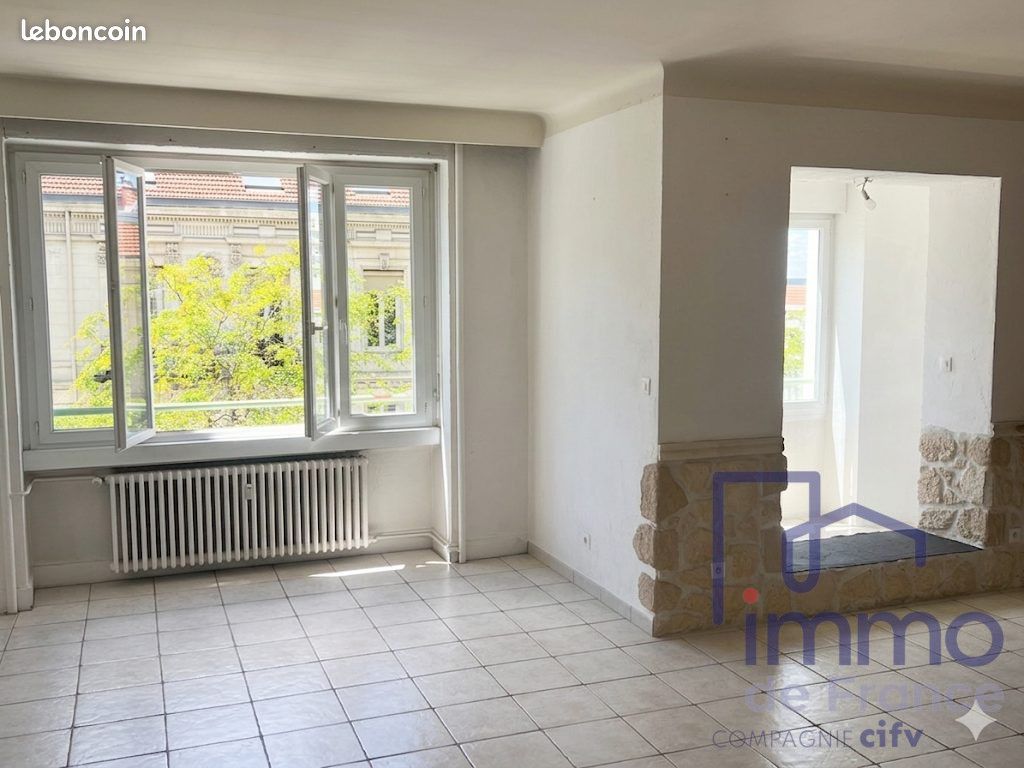 Appartement 5 pièces 94 m² · à Saint-Étienne · 94 m² · 118 000 €