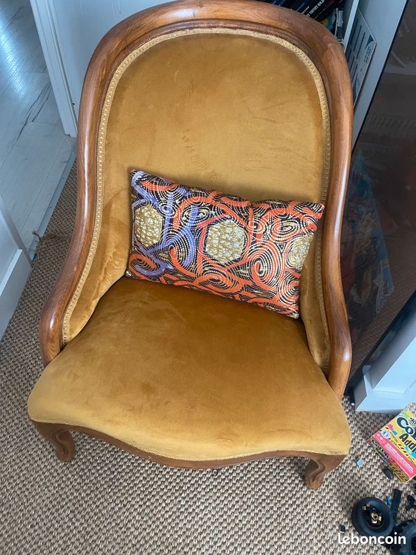 Fauteuil artisanal (image 1)