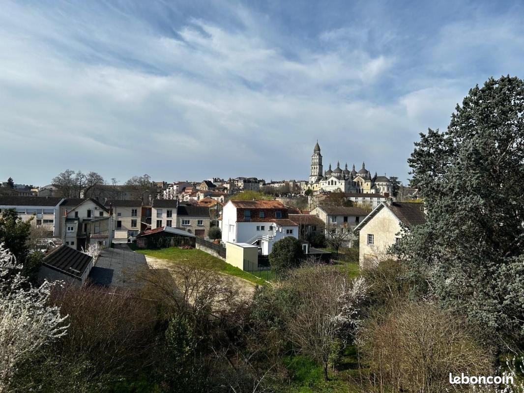 Appartement 4 pièces 71 m² · à Périgueux · 71 m² · 750 €