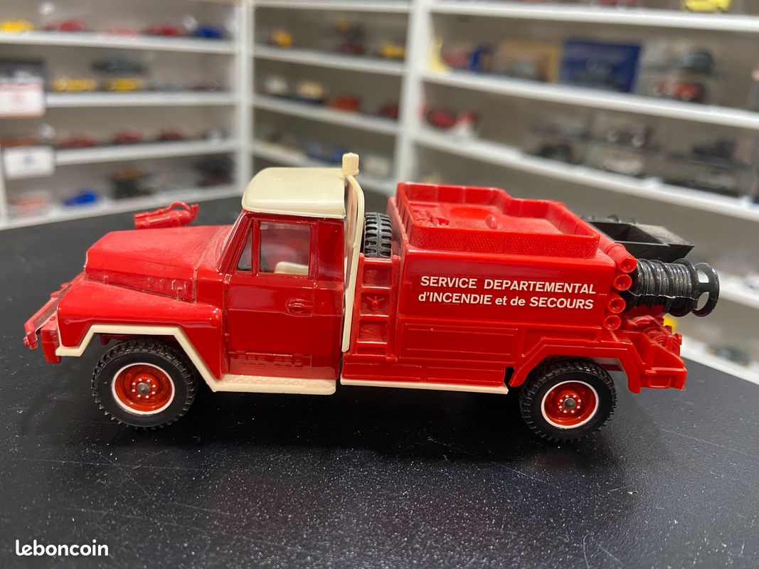 Ixo SB 1/43 - ACMAT VLRA TPK 6x6 FFL Pompiers Ixo SB 1/43 - ACMAT VLRA TPK 6x6 FFL Pompiers