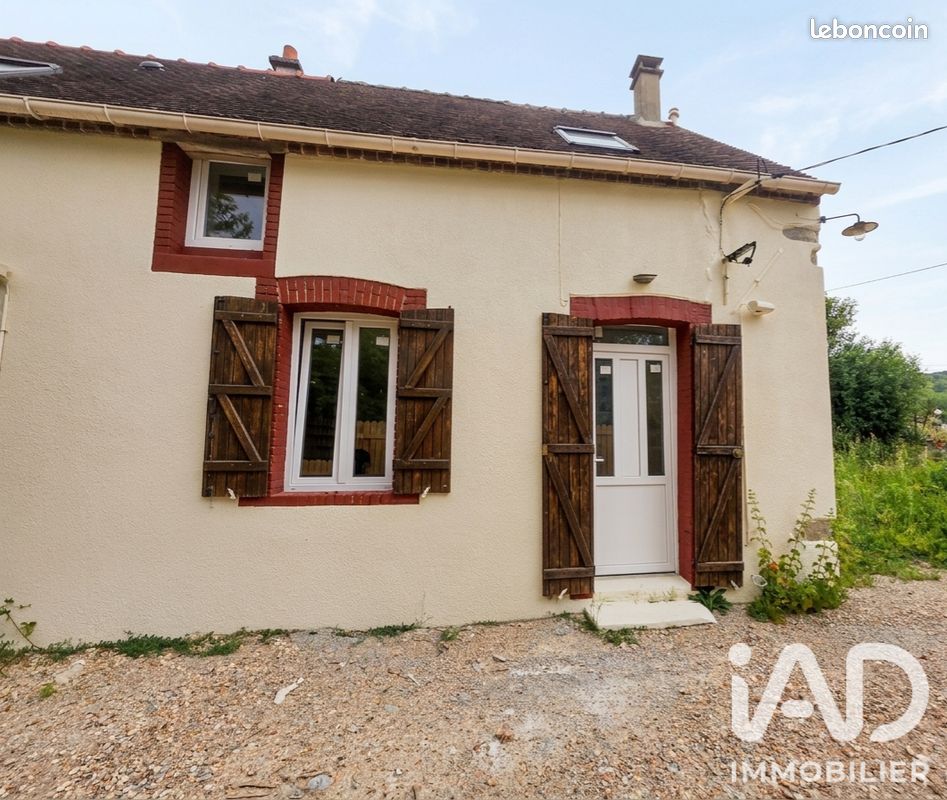Maison 3 pièces 45 m² · à Armeau · 45 m² · 720 €