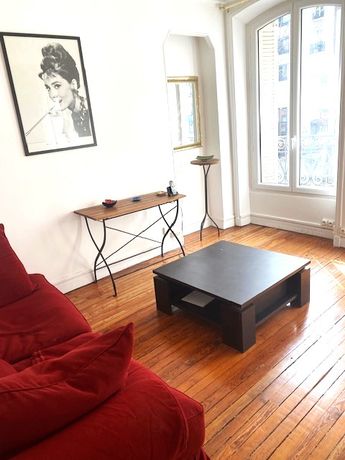 Appartement 4 pièce(s) 69 m²à louer Paris-6e-arrondissement