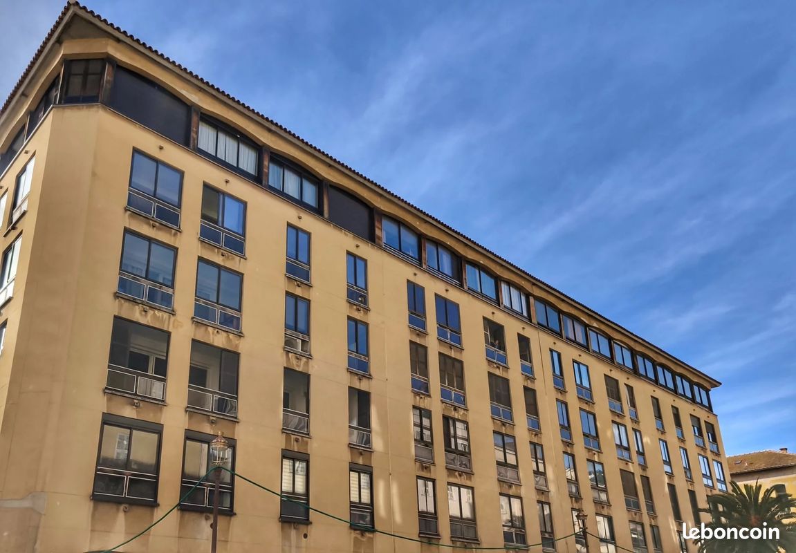 Appartement 2 pièces 51 m² · à Ajaccio · 51 m² · 320 000 €