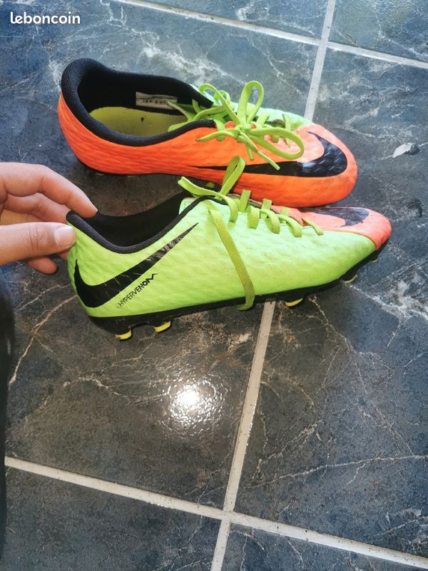 Chaussure Crampon De Foot Hypervenom Crampon Nike Hypervenom Sport