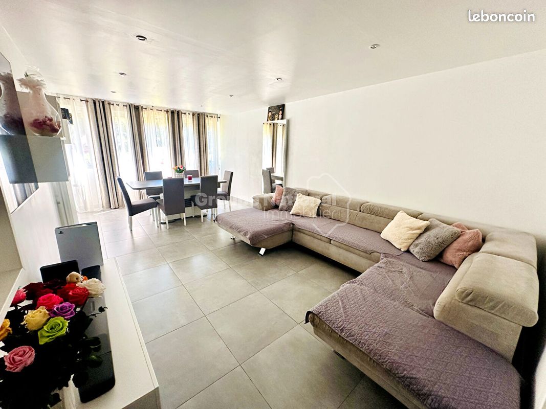 Appartement 2 pièces 50 m² · à Vitrolles · 50 m² · 164 000 €