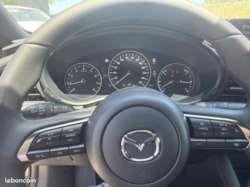 Mazda Mazda 3 2.0 e-SKYACTIV-X M-Hybrid 186ch Nagisa BVA 2025 Euro6e (image 12)