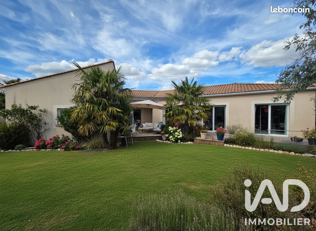 Maison 6 pièces 150 m² · à Mornac · 150 m² · 299 900 €