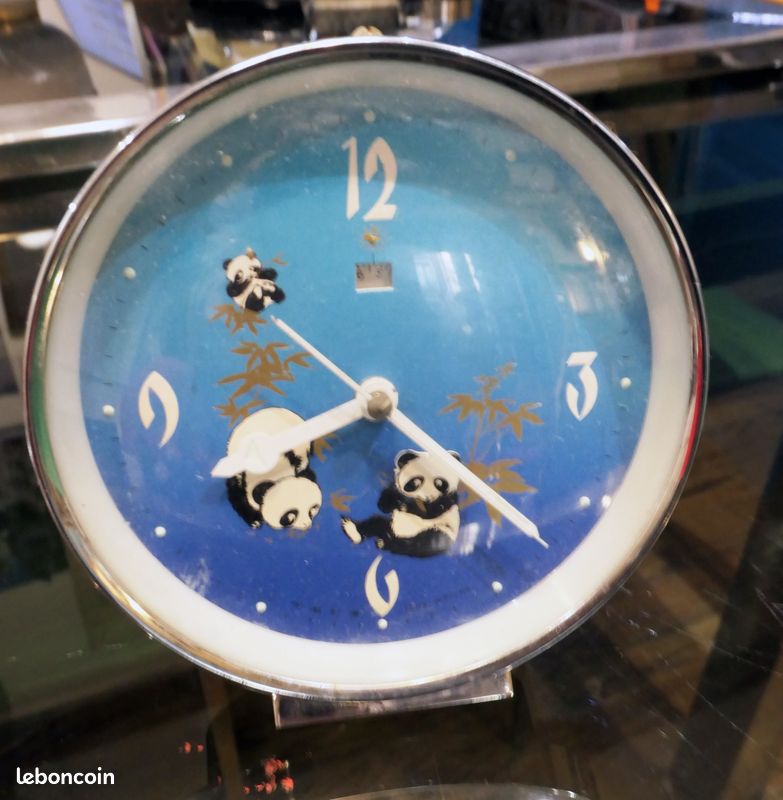 RÉVEIL MÉCANIQUE ANIMÉ Par Un Des Trois Pandas Fonctionnel Vintage Made In Chine EUR 45,00 - FR