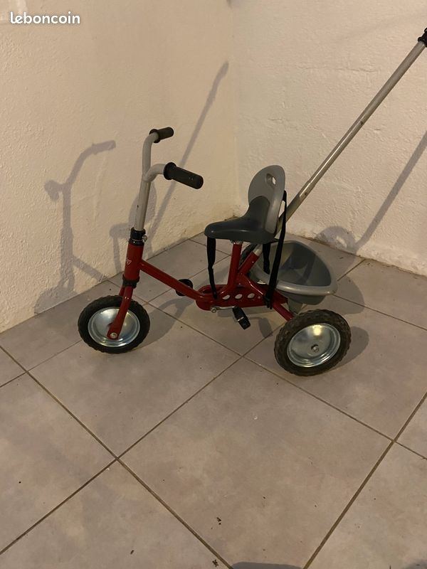 TRICYCLE ORIGINAL marque SMOBY (image 1)