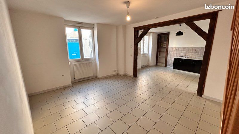 Maison 3 pièces 80 m² · à Le Mans · 79,8 m² · 850 €